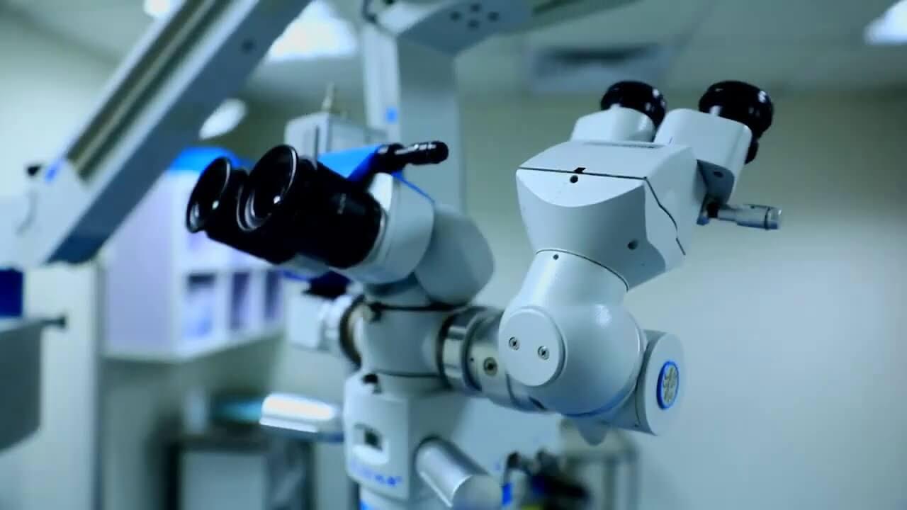 مركز جراحات العيون